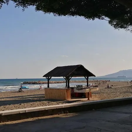 El Palo Cosy, 200 M From The Beach Malaga
