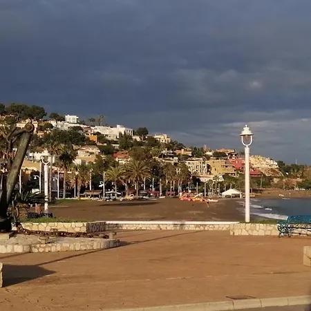 Apartment El Palo Cosy, 200 M From The Beach Malaga